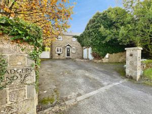 Photo 14- click for photo gallery